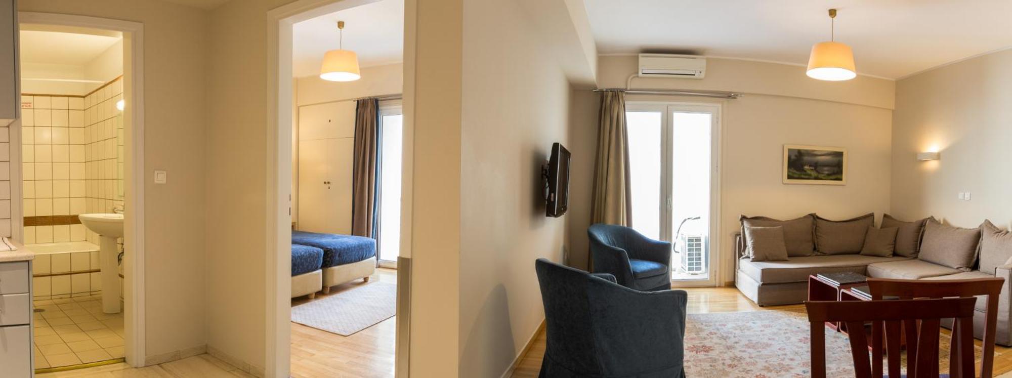 Delice - Family 4* Athens